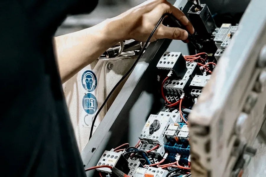Detalle de una instalación eléctrica